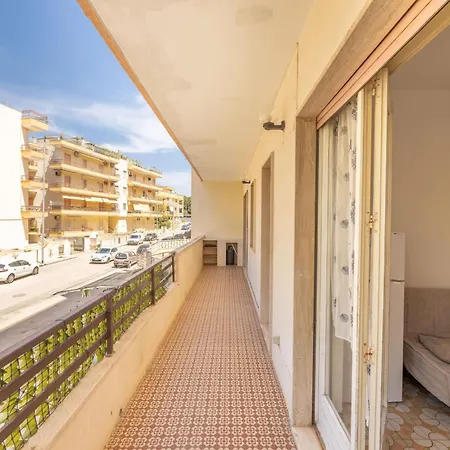 Апартаменты Vico Balcony, *