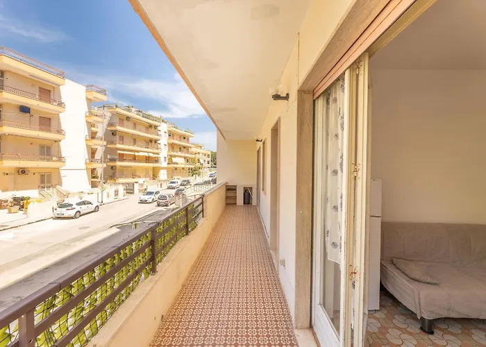 Апартаменты Vico Balcony, *